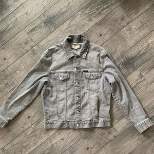 Men’s Calvin Klein Grey Denim Jean Jacket size Medium